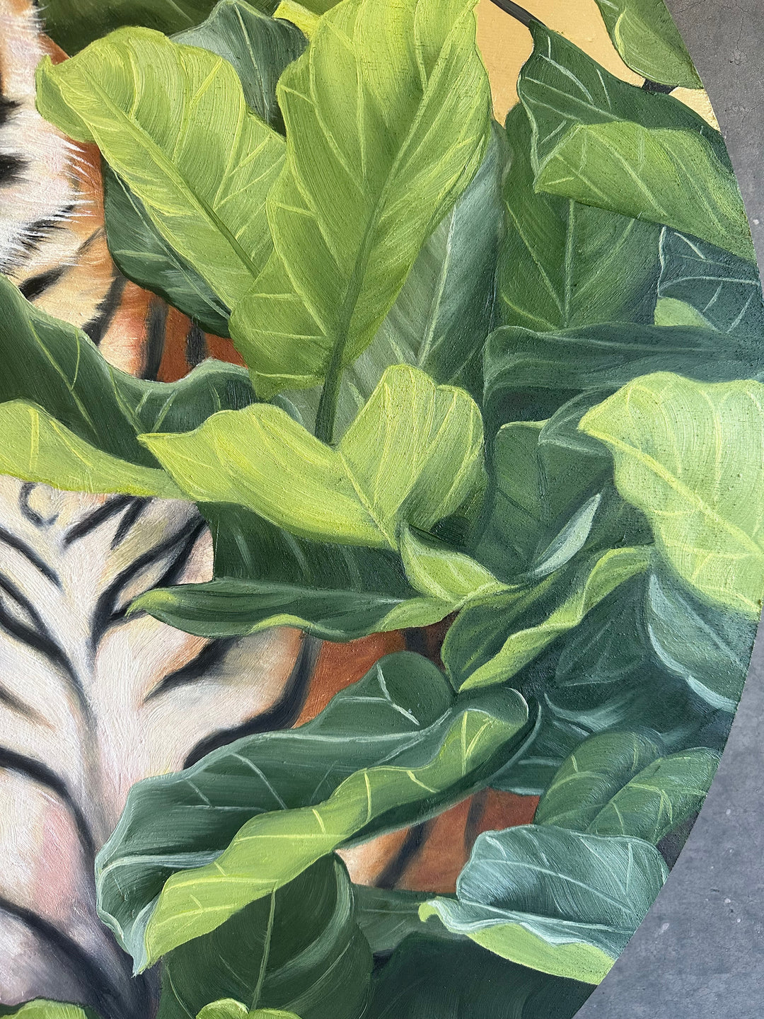 Tigress, 30" ROUND OIL ON PANEL